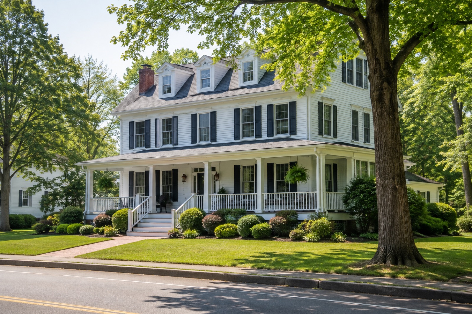 The exterior of Dracut House